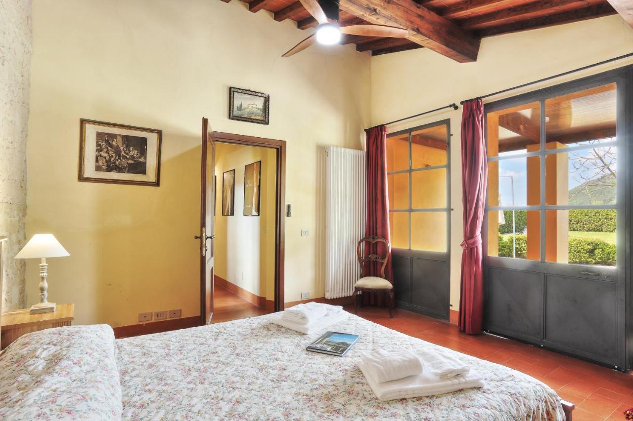 Agriturismo Villa Rosselmini กาลชี ภายนอก รูปภาพ