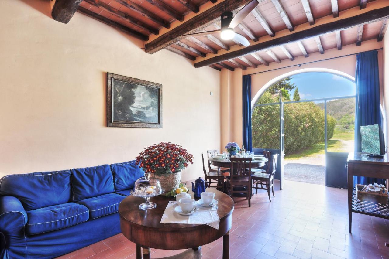 Agriturismo Villa Rosselmini กาลชี ภายนอก รูปภาพ